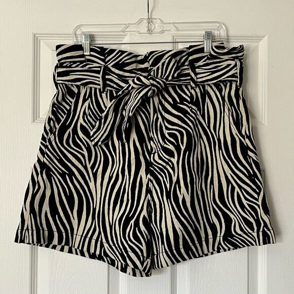 J Brand Paper Bag Waist Zebra Print Shorts - Size 29 - Picture 1 of 8
